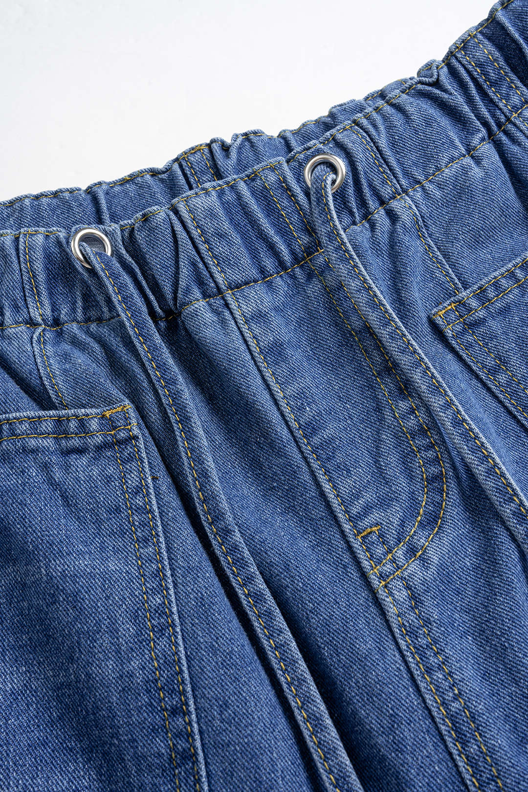 Mía™ | VAQUEROS PARA MUJER DE PIERNA ANCHA CON CORDÓN