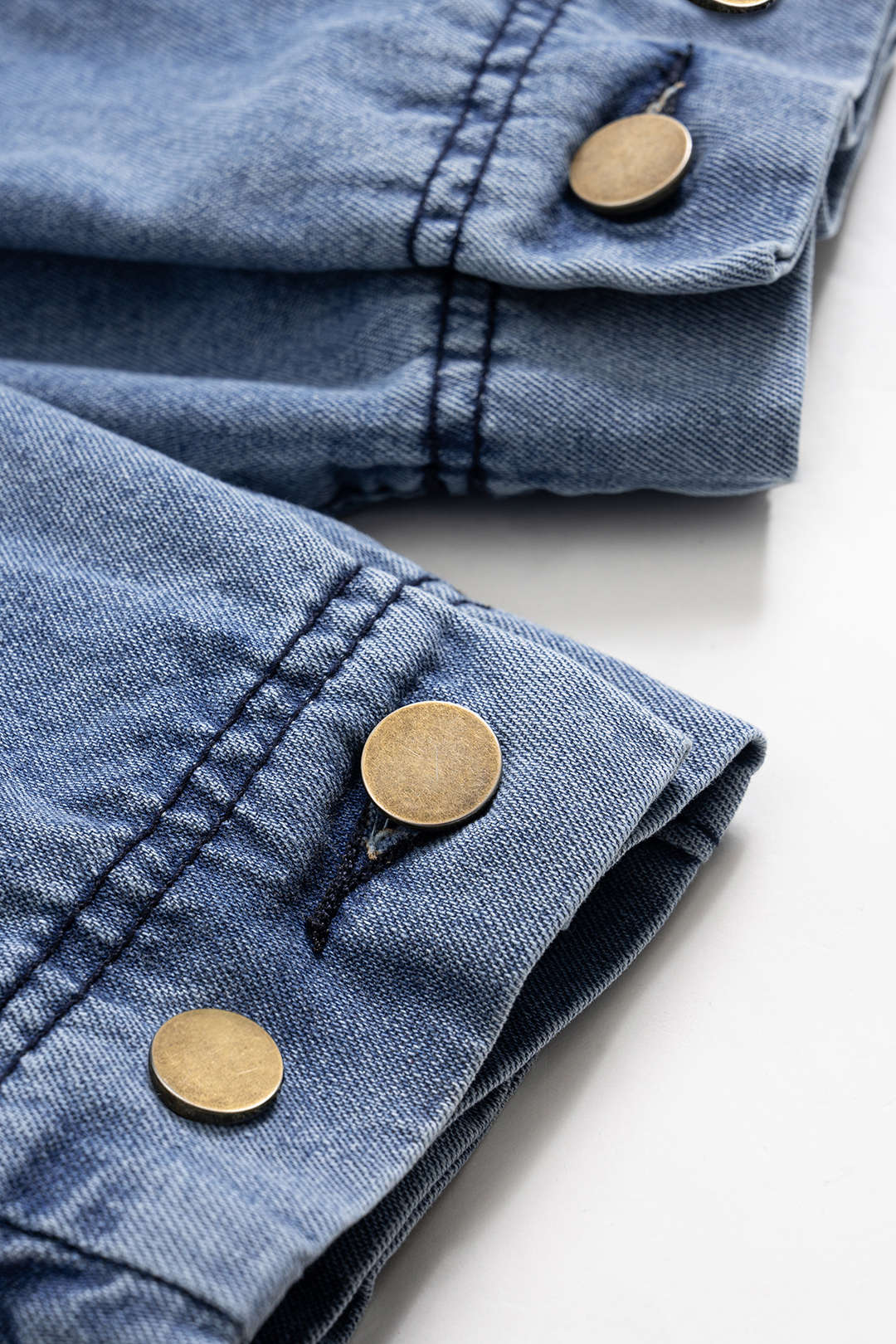 Alma™ | JEANS DE MUJER DE PIERNA ANCHA CON PLISADOS