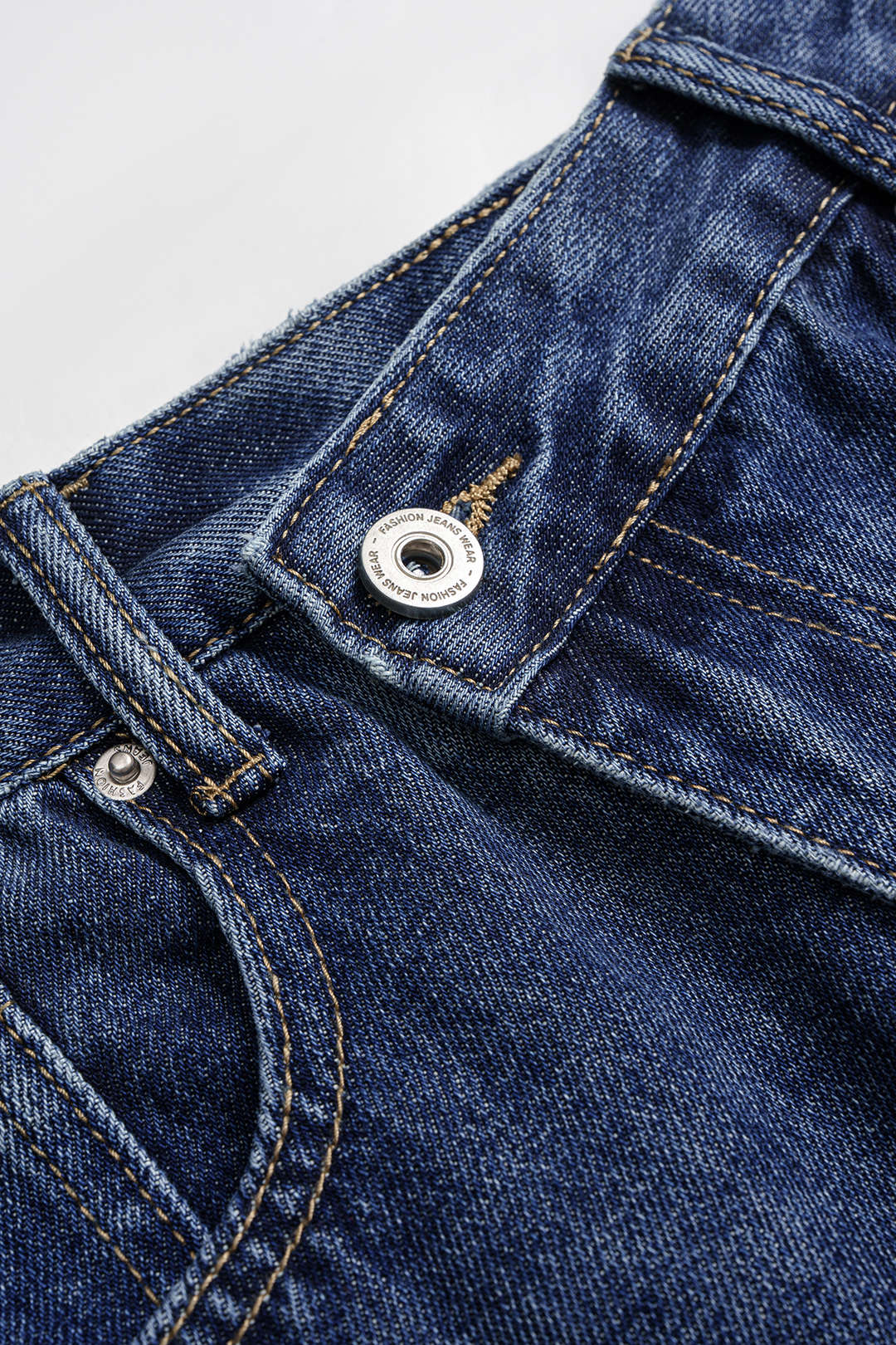 Nora™ | VAQUEROS PARA MUJER DE TIRO ALTO Y PIERNAS ANCHAS